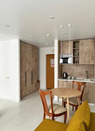 Гостиница Северные зори Череповец Люкс с 1 спальней-8