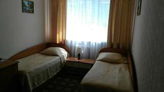 Гостиница Северные Зори Череповец Стандартный двухместный номер с 2 отдельными кроватями-2